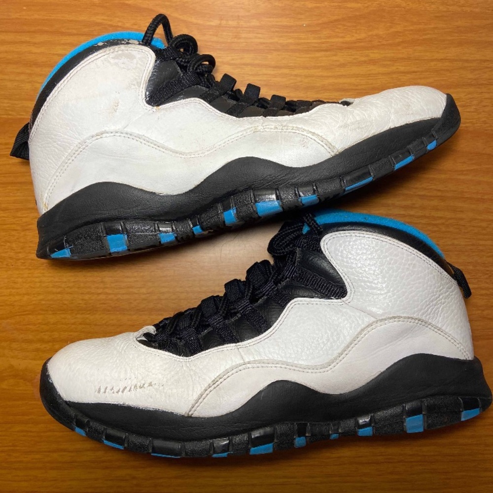 Jordan 10 Retro Powder Blue - Picture 2 of 9